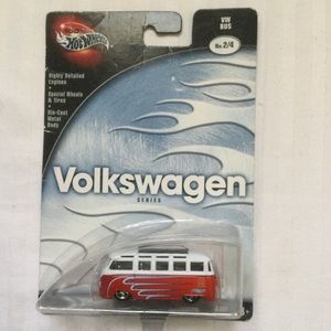 Hot Wheels Volkswagen Series VW Bus Red